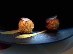 -MONICH牛排融合餐厅(和义大道购物中心店)