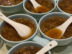 红豆阴米羹-莲餐厅·湖北菜·潜江小龙虾店(愚园路店)