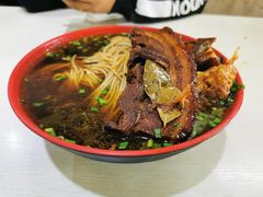 -小龙大肉面馆