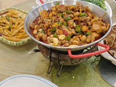 -江城燕子大排档(江汉路步行街店)