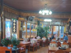 -塔洛藏餐吧(香格里拉古城店)