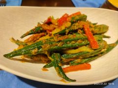 三色炒秋葵-甘尼仕印度餐厅酒吧(斜塘老街店)