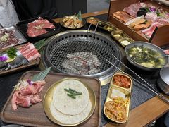 -何发发和牛烧肉·鳗鱼榴莲放题自助(乐峰广场店)