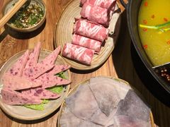 -白乐天毛肚火锅馆(解放碑店)