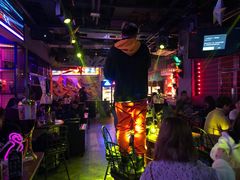 -UP嘻哈酒吧(粉巢店)