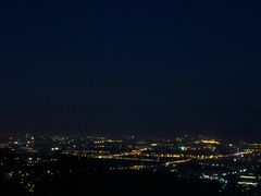 -鬼笑石后山停车场