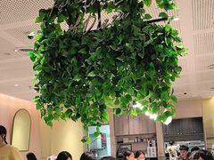 -必胜客(WOW中心城店)