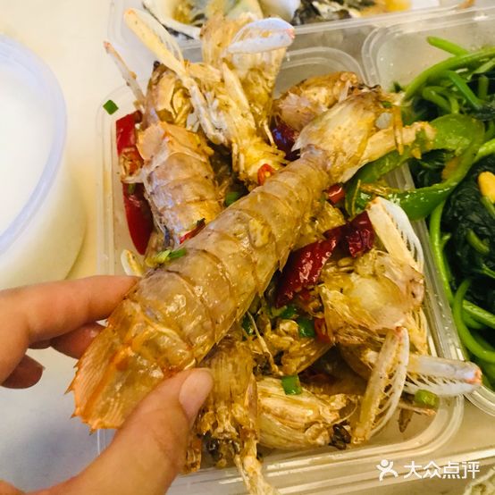 雄记海鲜美食砂锅粥(吉大店)
