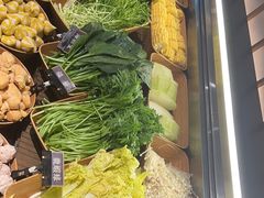-牛YO寿喜烧·铁板烧和牛火锅自助(市府恒隆店)