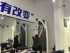 -汗水空间私教健身连锁(SM广场店)