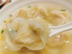 刀鱼馄饨-老半斋(福州路店)