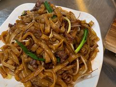 怀旧炒牛河-鹤睦鱼生·啫啫煲·海鲜(保利百合店)