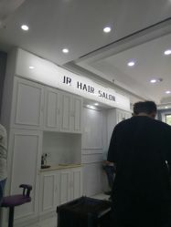 -DL HAIR SALON