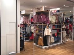 -优衣库(上海虹口龙之梦店)