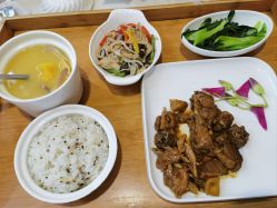 -星妈汇国际月子中心(龙珠店)