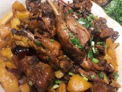 招牌大公鸡-快乐老家三鲜饺子东北菜(南六中路店)