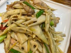 -下梅人家土菜馆(历史文化餐厅度假区店)