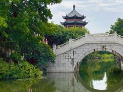 -岭南和园
