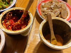 -矮子粉店1985·长沙米粉(湘春路店)