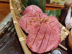 -肉魁屋·烧肉·烧鸟·酒场(高新店)
