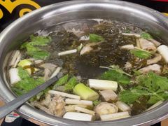 -黑竹沟新场牛肉火锅