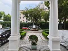 -南京双门楼宾馆(盐仓桥地铁站阅江楼店)