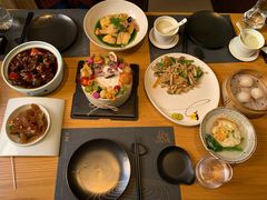 -小苍兰风铃草·礼物蛋糕(沈阳店)
