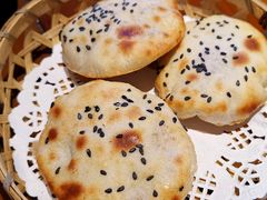 衢州土猪肉小烤饼-坊门老街(宜山路店)
