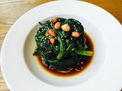 -峨嵋小镇·川菜(勒泰中心店)