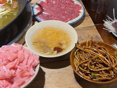 -王婆乔鲜鱼自助火锅(蜀汉路店)