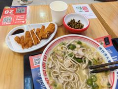 -哈灵现炒本帮面(宁波路店)
