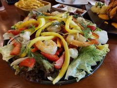 草莓鲜虾混合沙拉-haxnbauer海森堡德国餐厅(深圳coco店)