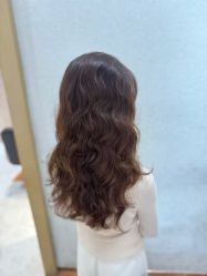 -首脑美发沙龙