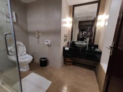 -顺德君豪酒店(佛山容桂渔人码头店)