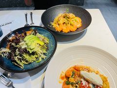 -CowCow其其·牛杂咖啡公司(六运店)