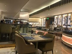 大堂-西安高新希尔顿酒店·咖啡露台西餐厅