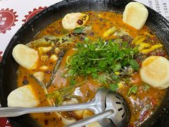 -丹水桥地锅鱼·翘嘴鲌·地方特色全鱼宴(丹江口大坝店)