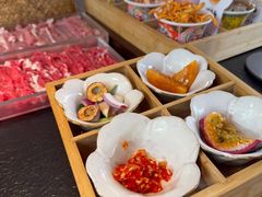 -菌自由丨野生菌火锅特色庭院餐厅(丽江古城店)