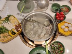 -润园四季椰子鸡火锅(南山海岸城店)