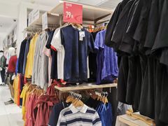 -优衣库(广州天河领展广场店)