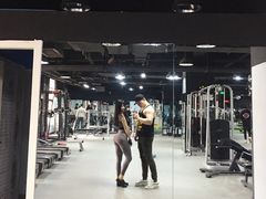 -CXFIT 陈徐健身工作室(凯旋店)