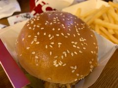 -肯德基(三元桥东店)