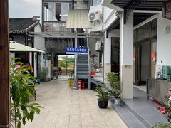 -小陆莲花蟹园农家乐(莲花岛店)