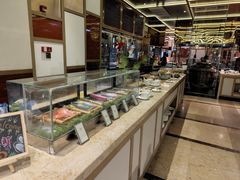 -大中华希尔顿酒店-念自助餐·嗨啤·小龙虾