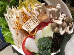 -享月汤皇·海鲜小火锅·聚会(曲江创意谷店)