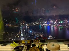 -OZONE 顶楼酒吧(香港丽思卡尔顿酒店)