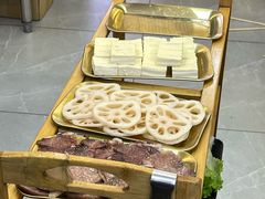 -阿昌白族石板烧·菌锅(大理古城店)