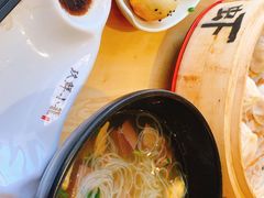 鸭血粉丝汤-玖鲜小笼(中山广场店)