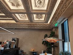 -玲婧胡同·生日蛋糕·餐厅(嘉里城店)