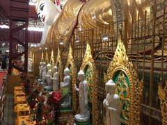 -ခြောက်ထပ်ကြီးရွှေသာလျောင်းဘုရားကြီး